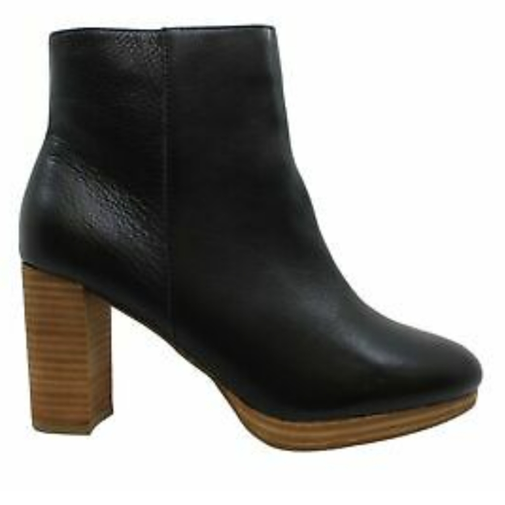 American Rag Black Block Heel Booties Size 5.5